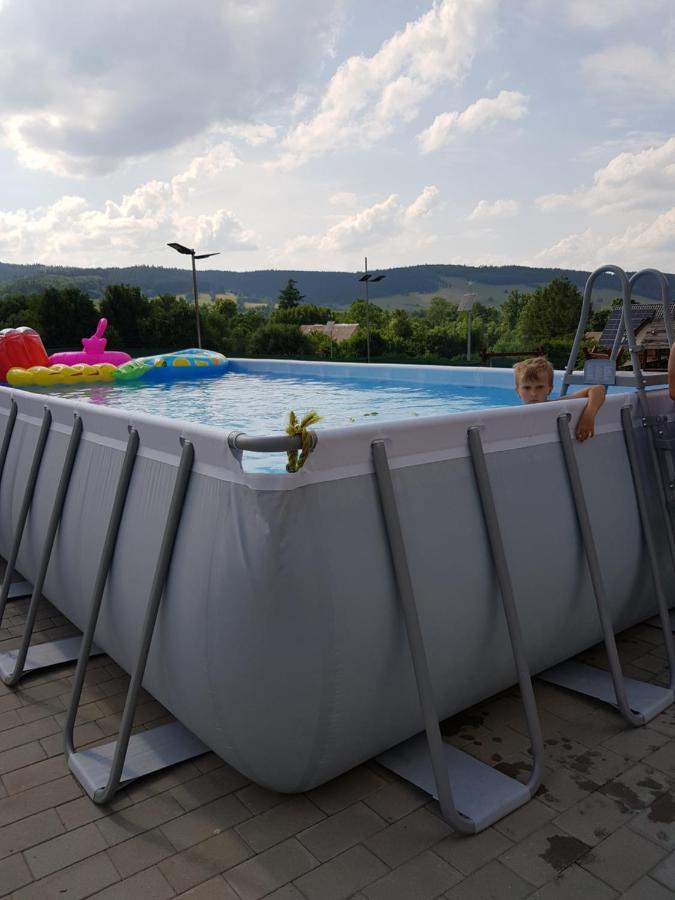 Chatka Julki Villa Goszow Eksteriør billede